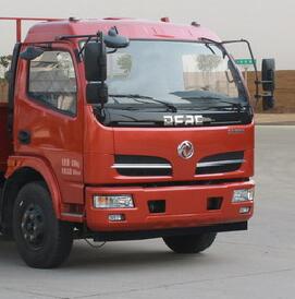 東風多利卡6.93方灑水車