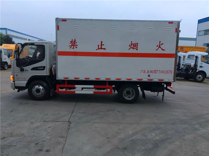 江淮5噸民爆運輸車