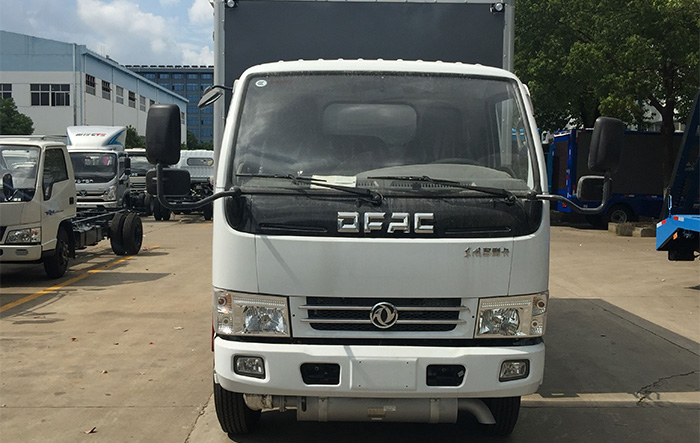 危險品箱式運輸車東風廢機油危險品箱式運輸車