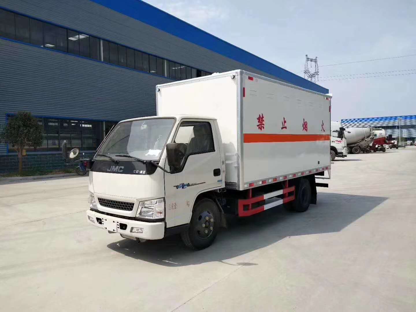x13308661401