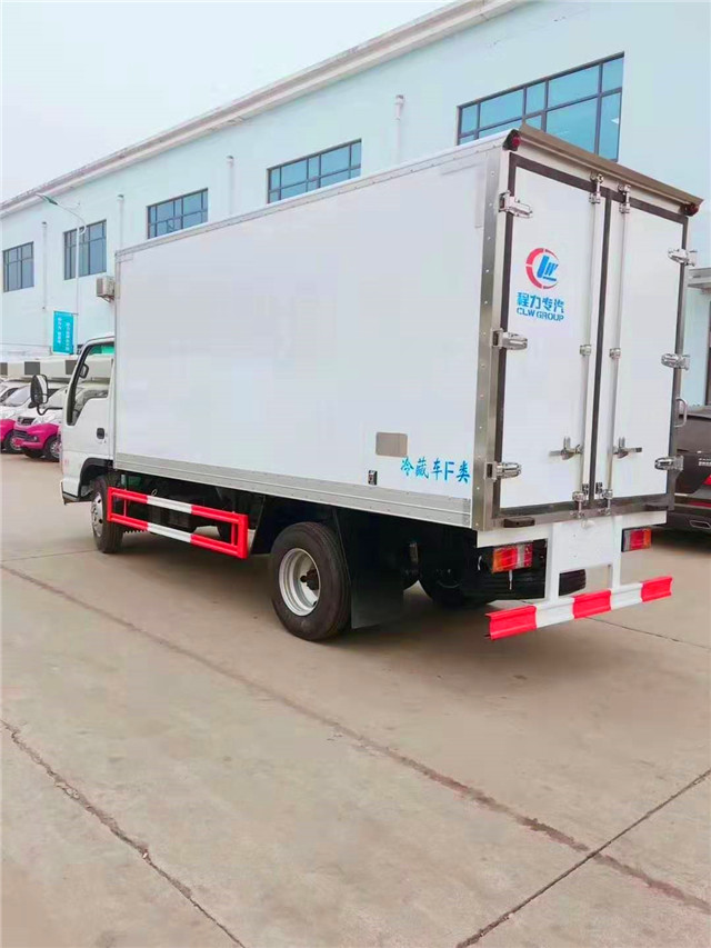 國六4.2米五十鈴冷藏車
