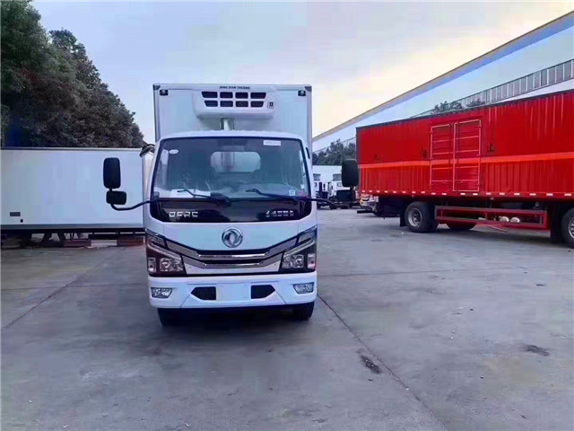 國六4.2米東風多利卡冷藏車